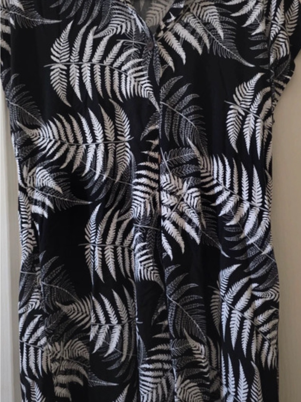 Black and White Fern Print Women's Dress